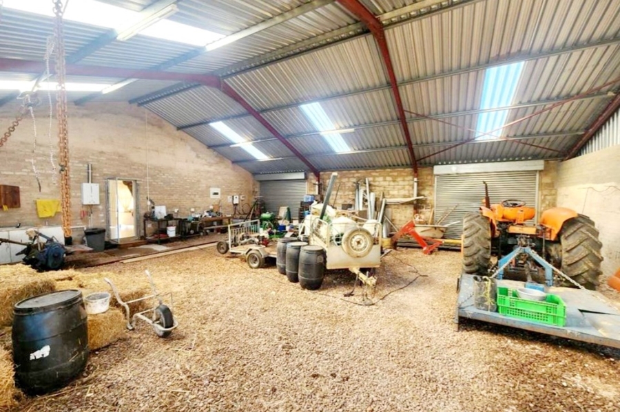 Commercial Property for Sale in Friemersheim Western Cape